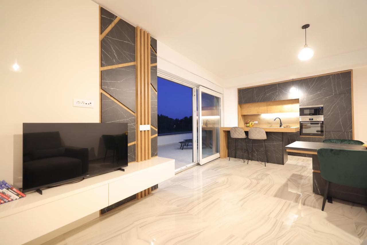 Rhapsody In Green - Luxury Villa In Zadar Crno Exterior foto